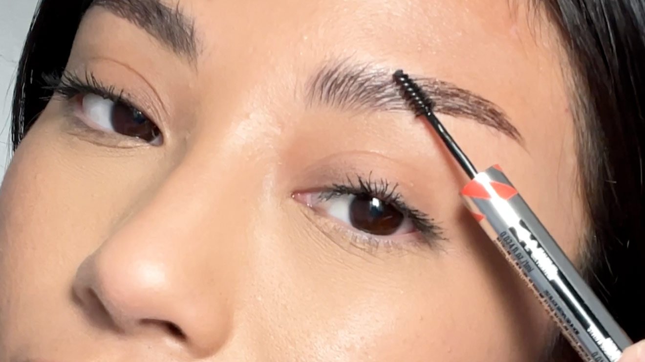 BuildABrow 2in1 Brow Pen and Sealing Gel Maybelline