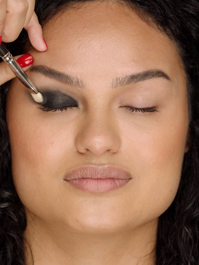 Green eyeshadow hotsell
