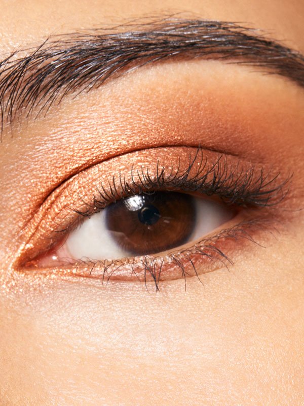Nude clearance eyeshadow look