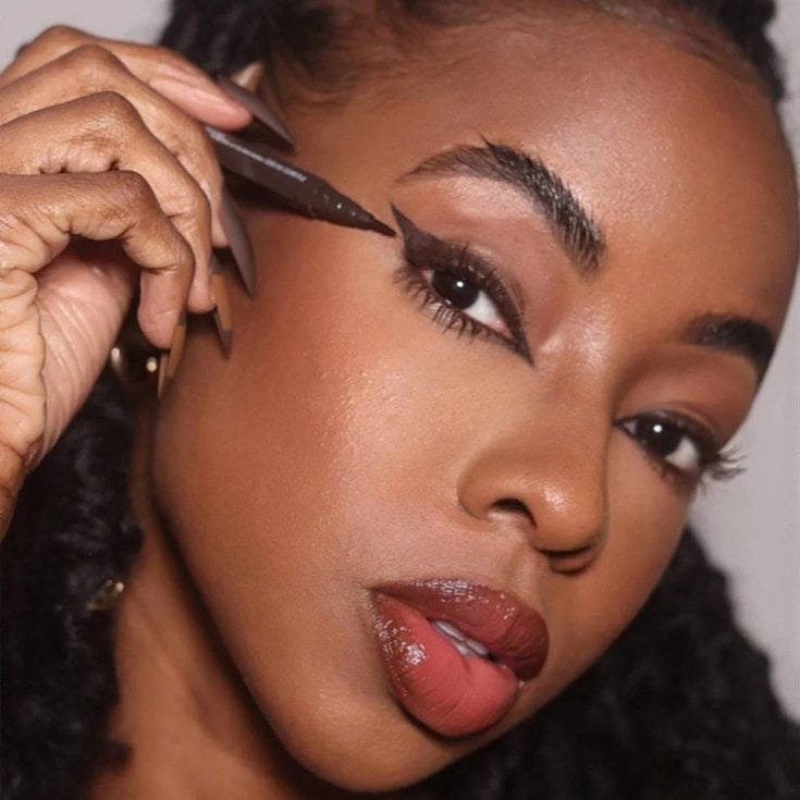 brown-eyeliner