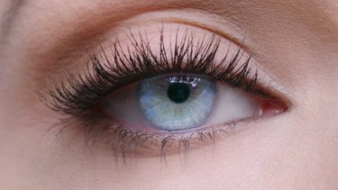 after_slider_mny_maky_lashsensational_reno2020_1600x900