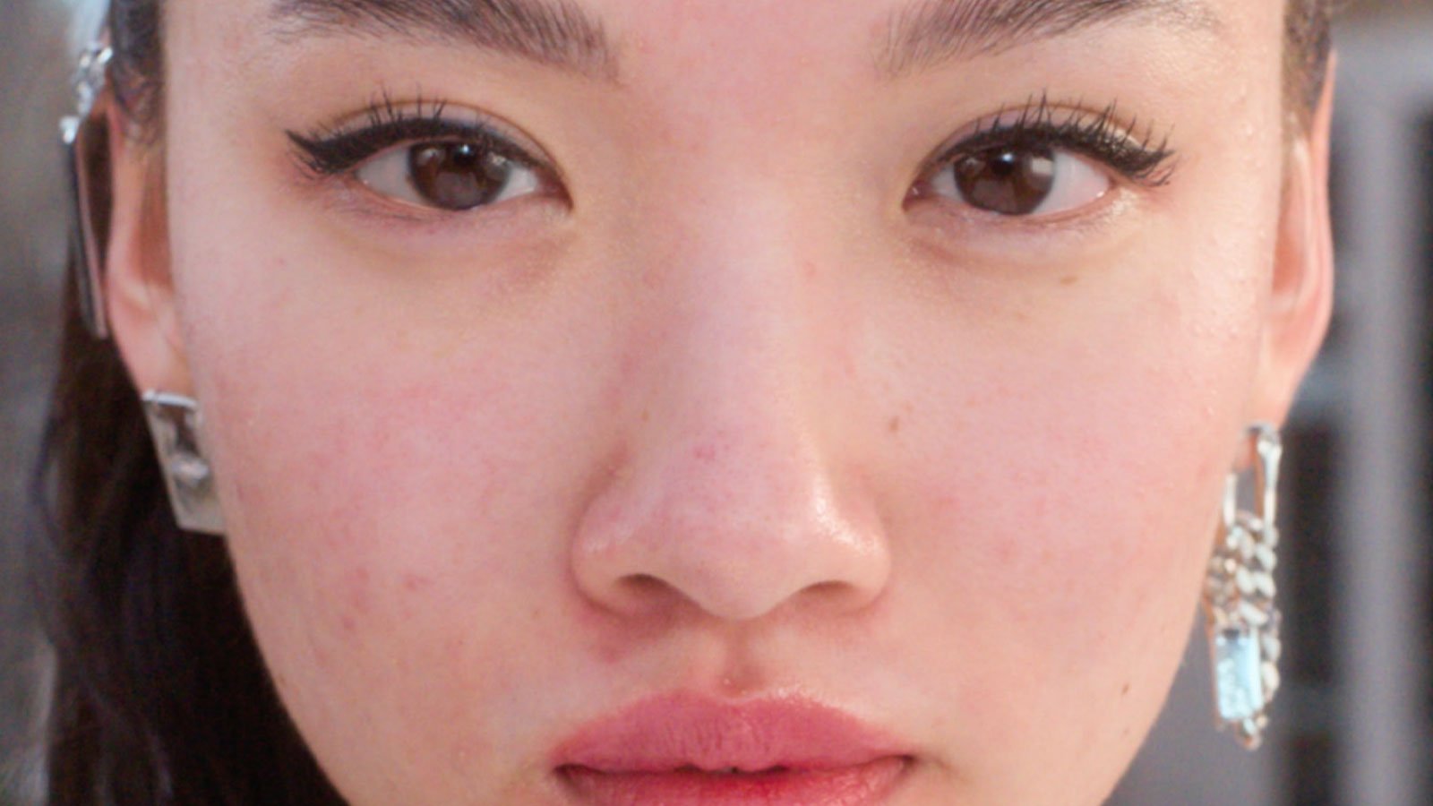 Maybelline instant age outlet rewind concealer swatches