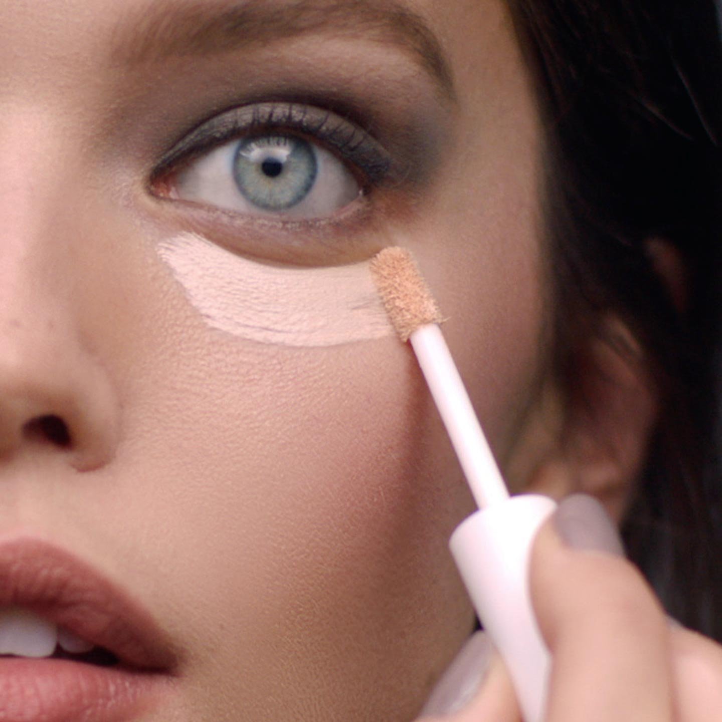 Best Makeup Concealers For Dark Circles