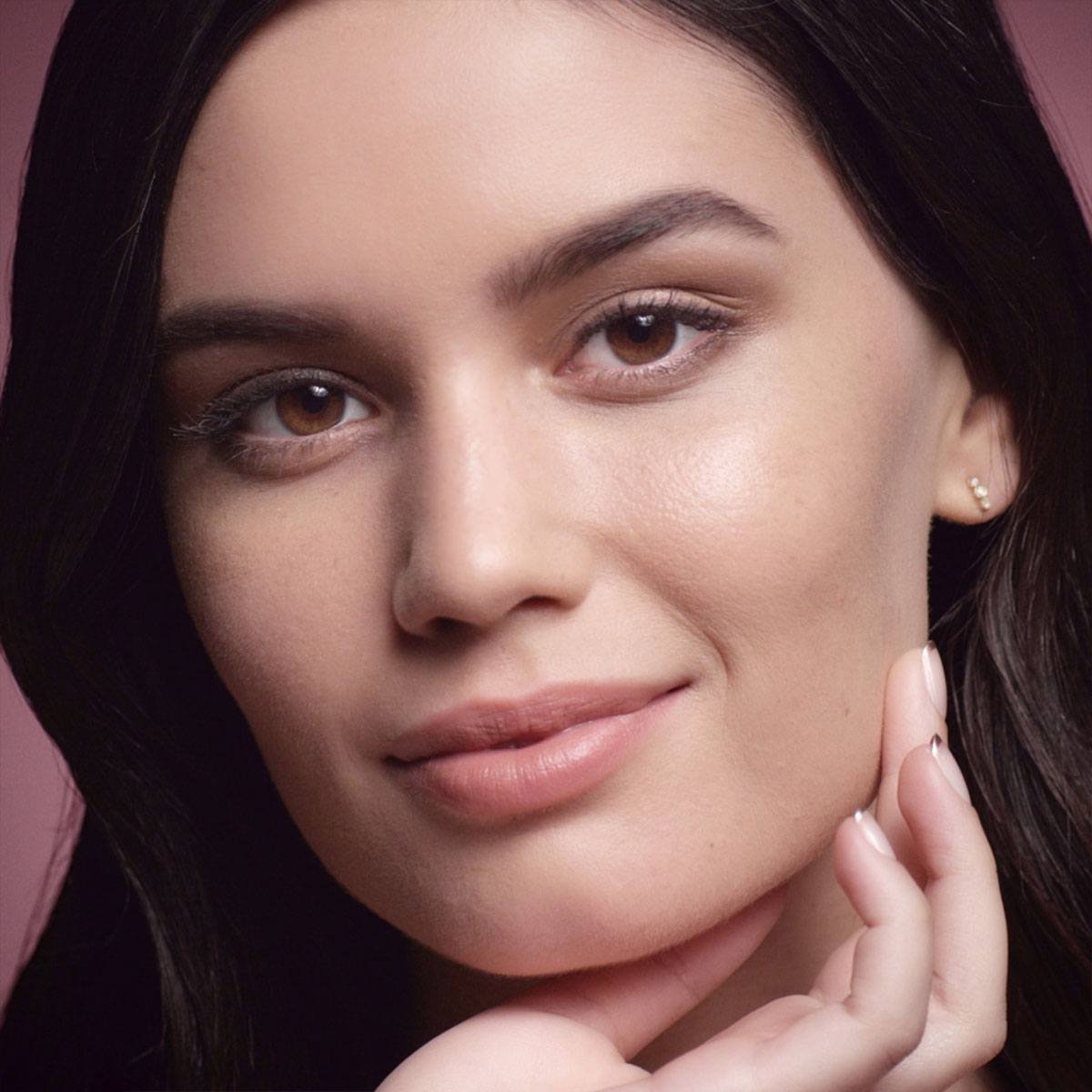 maybelline_dream-satin-liquid-foundation-beauty_1x1