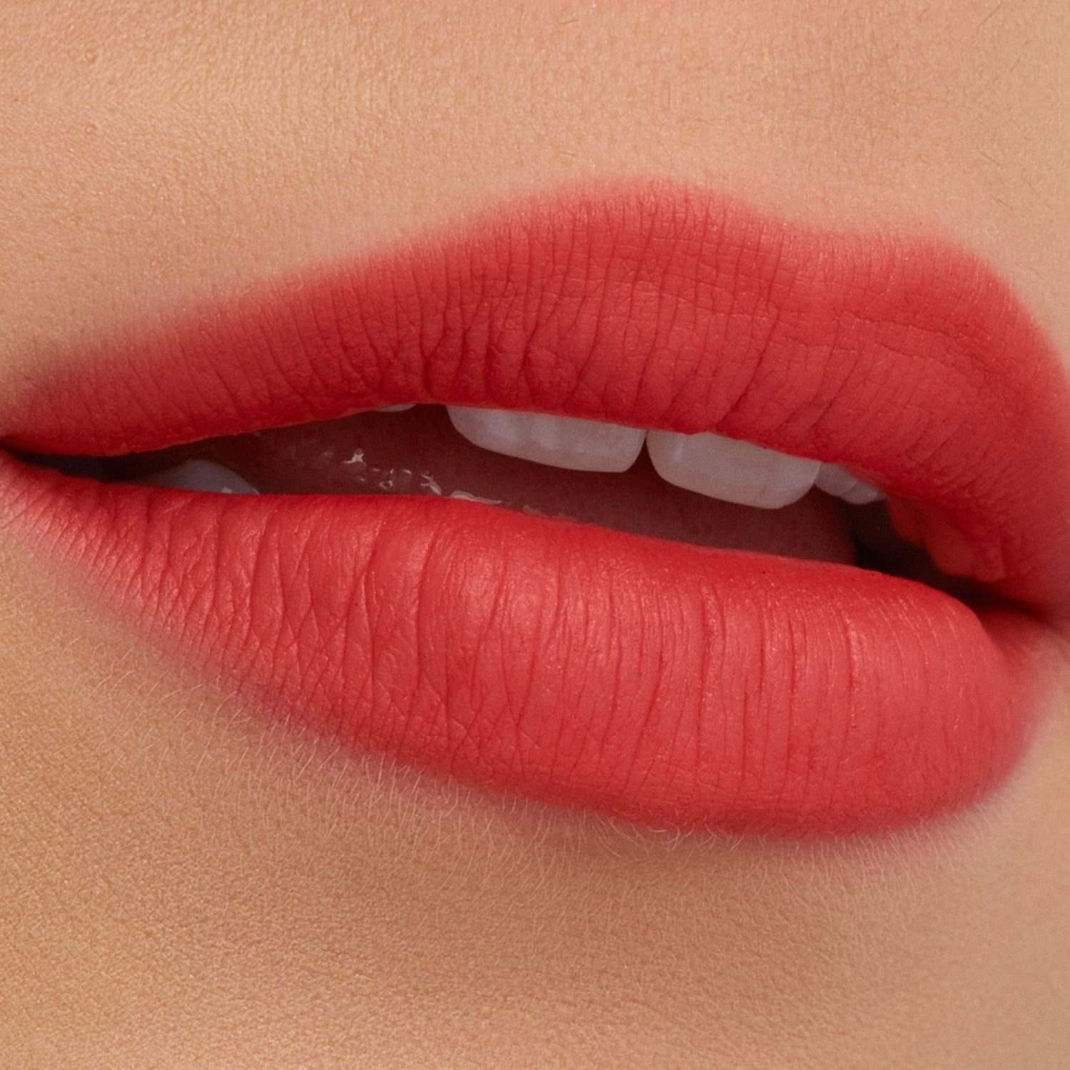 Red Liquid Lipstick 1 Asset