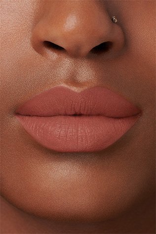 dark1_lipmacro_achieveitall_superstaybrooklynedition_inkcrayon_2020_316x474