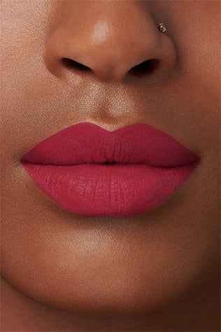 dark1_lipmacro_pavetheroad_superstaybrooklynedition_inkcrayon_2020_316x474