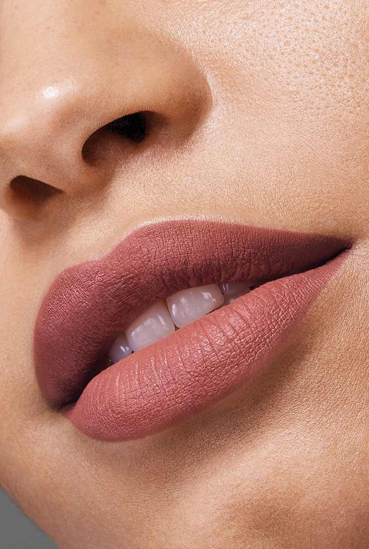 maybelline-ink-crayon-pinks-10-trust-your-gut-041554558760-medium