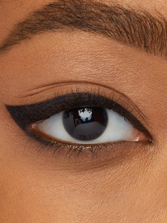 maybelline eyeliner look for asymmetrical eyes 540x720