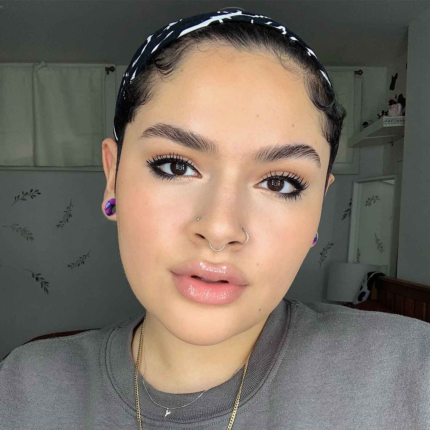 Puppy shop eyes makeup