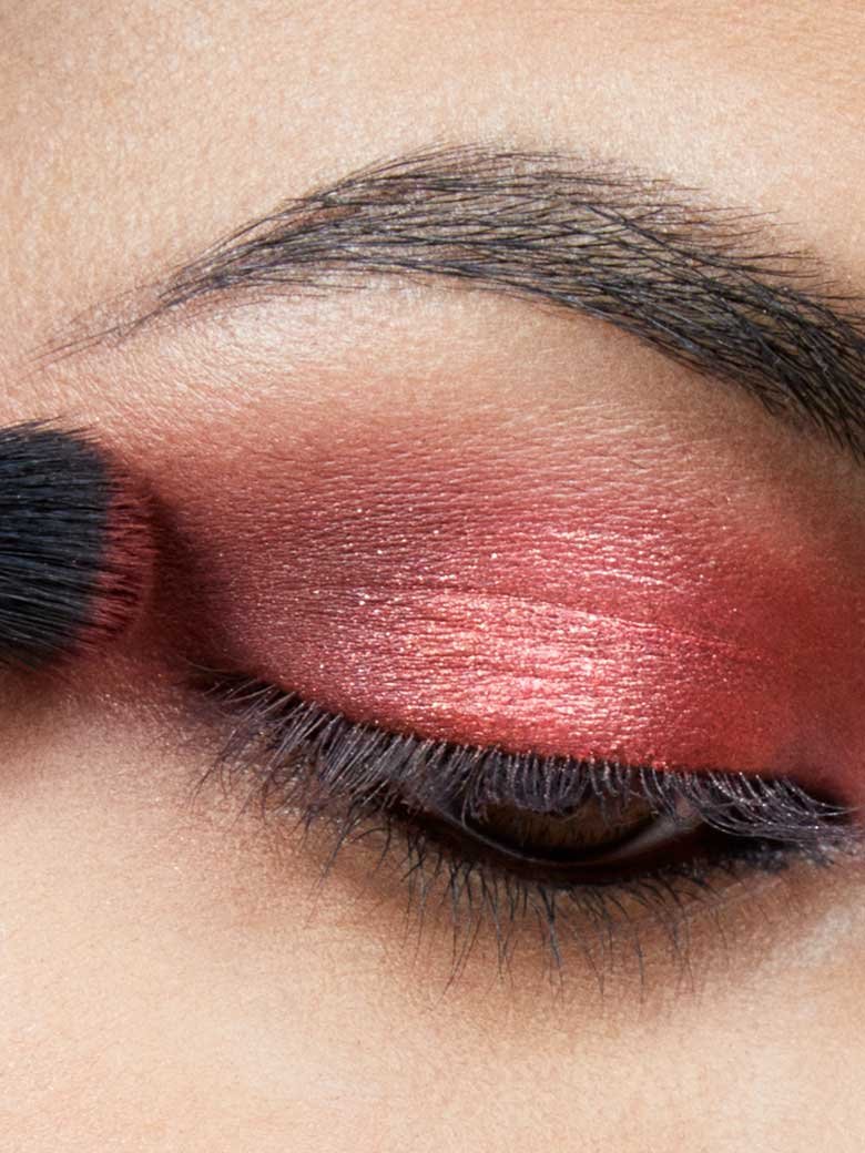 Our Glitter Red Eyeshadow Look Tutorial Maybelline