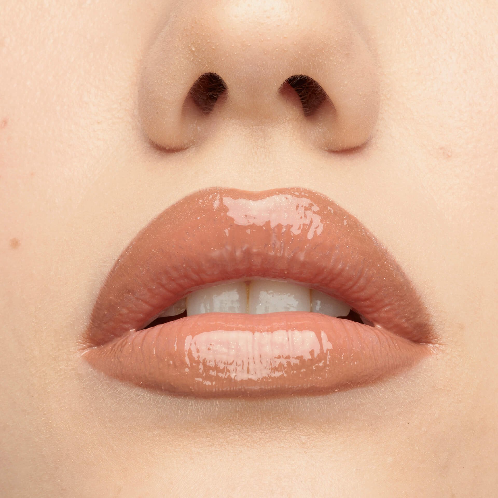 Nude Glow Lip