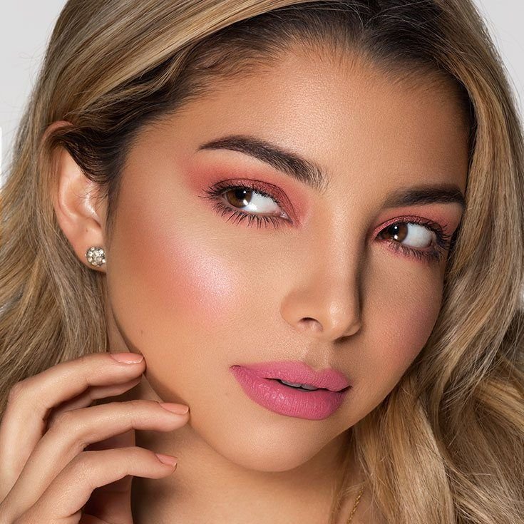 Pink smokey sales eye