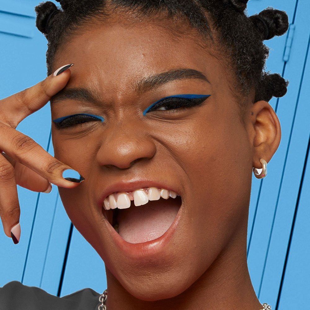 maybelline spring makeup look colorful liner