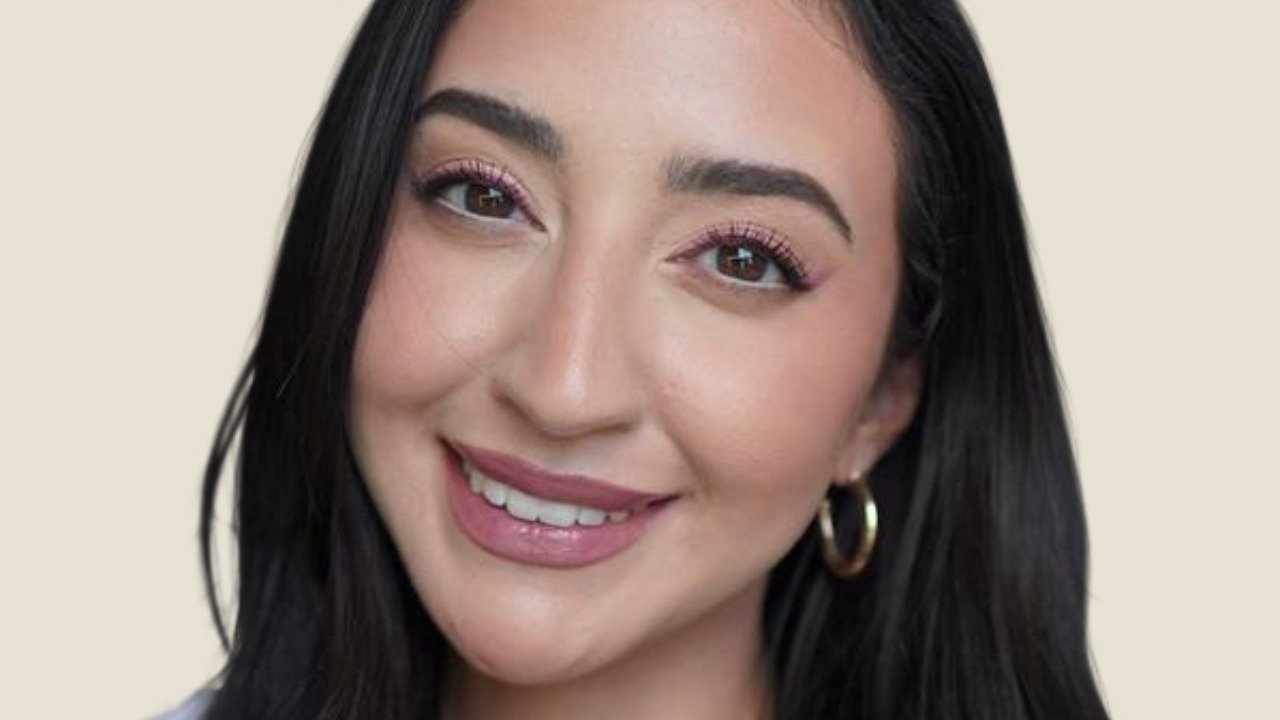 Matte shop makeup look
