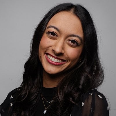 maybelline employee Courtney