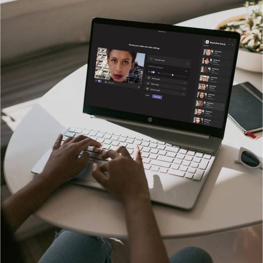 :/microsoft-teams-virtual-makeup-look