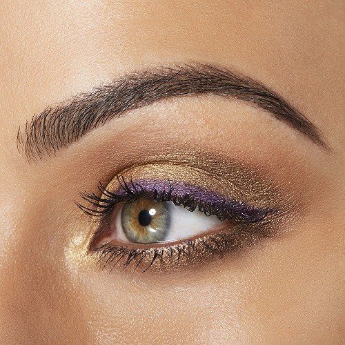 Beginners Eye Makeup Tutorial Using One Matte and One Glitter Liner