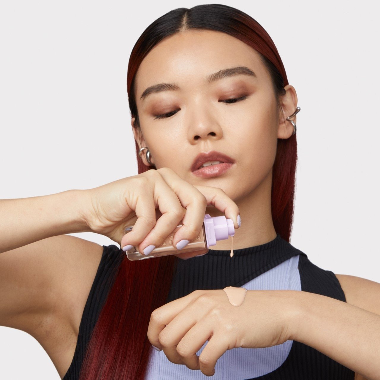 How To Apply Liquid Foundation Tile