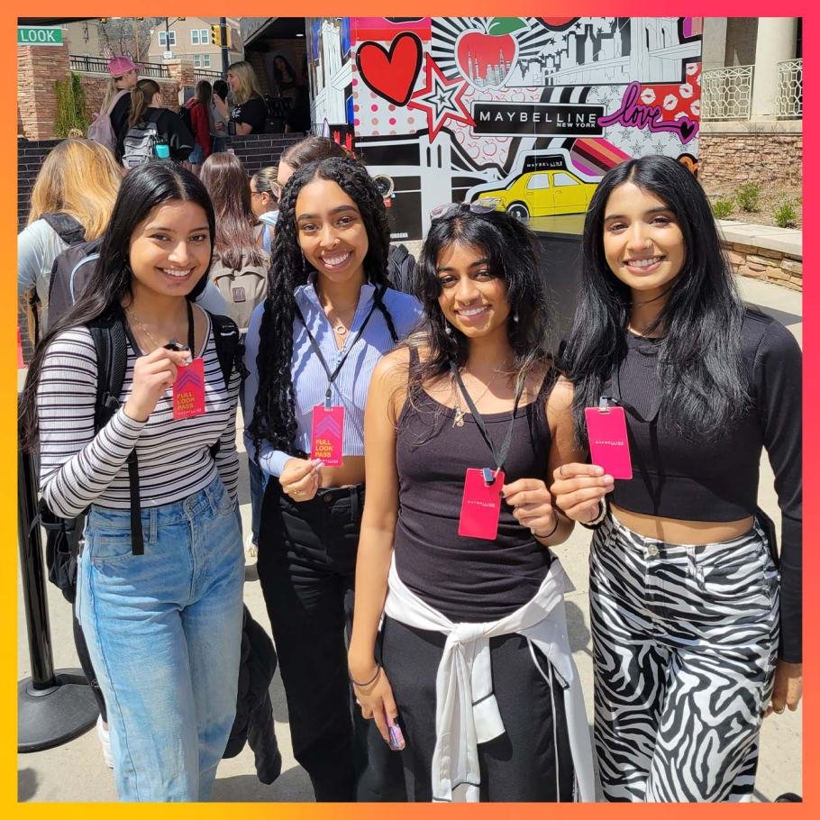 college girls makeup